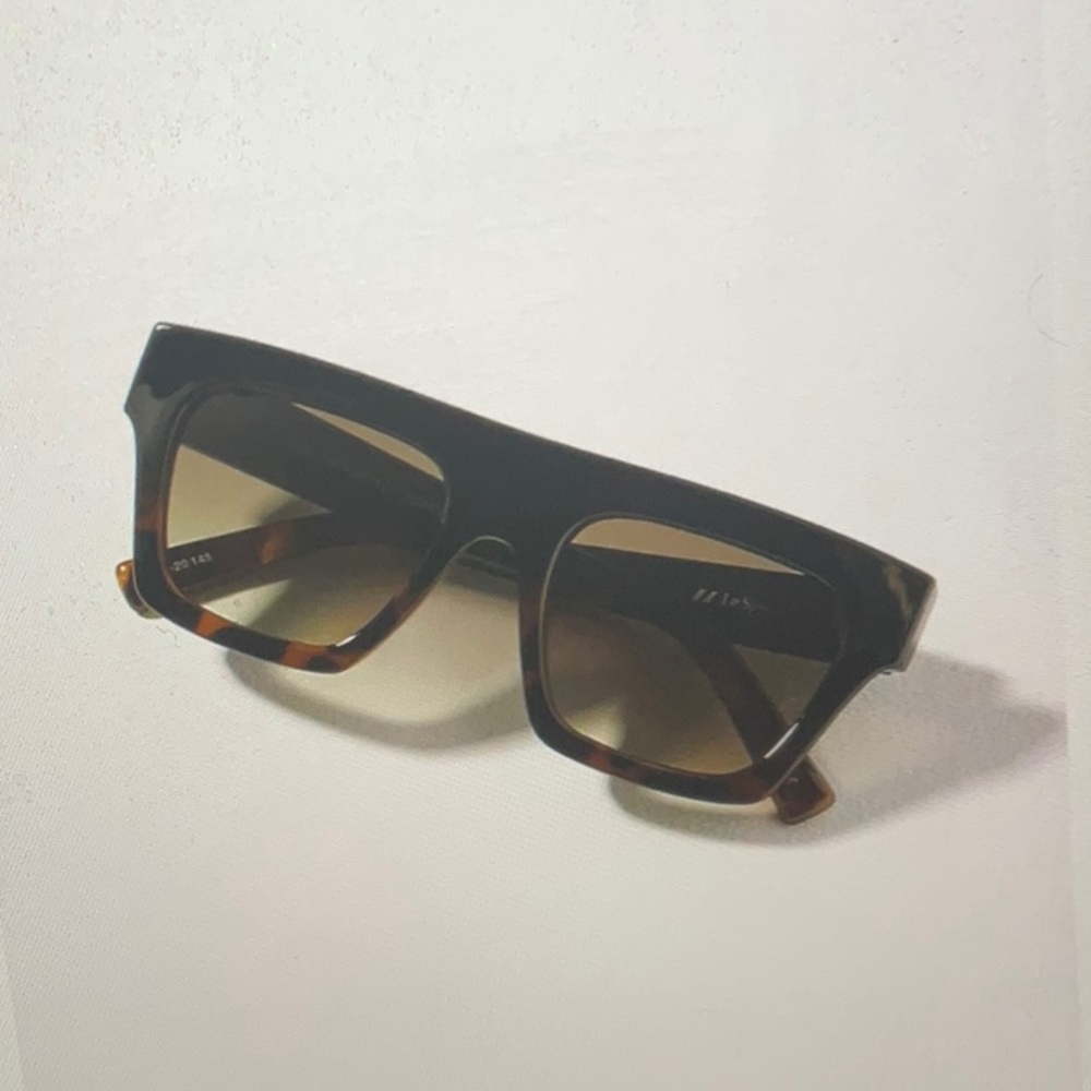 Le Specs Subdimension Sunglasses